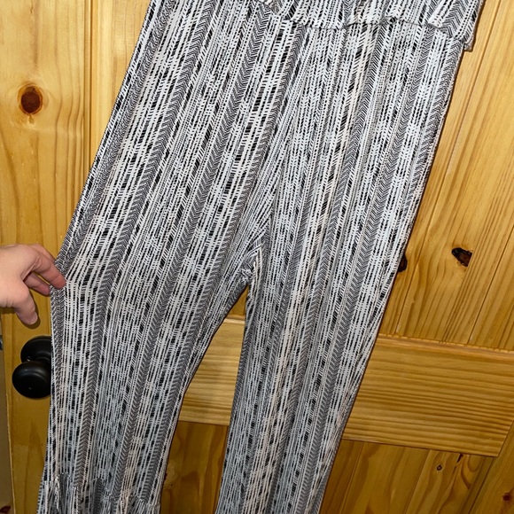 Storia Bell Bottom Jumpsuit - Picture 8 of 8